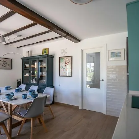 Semesterbostad Entretinas - Natural Pechón